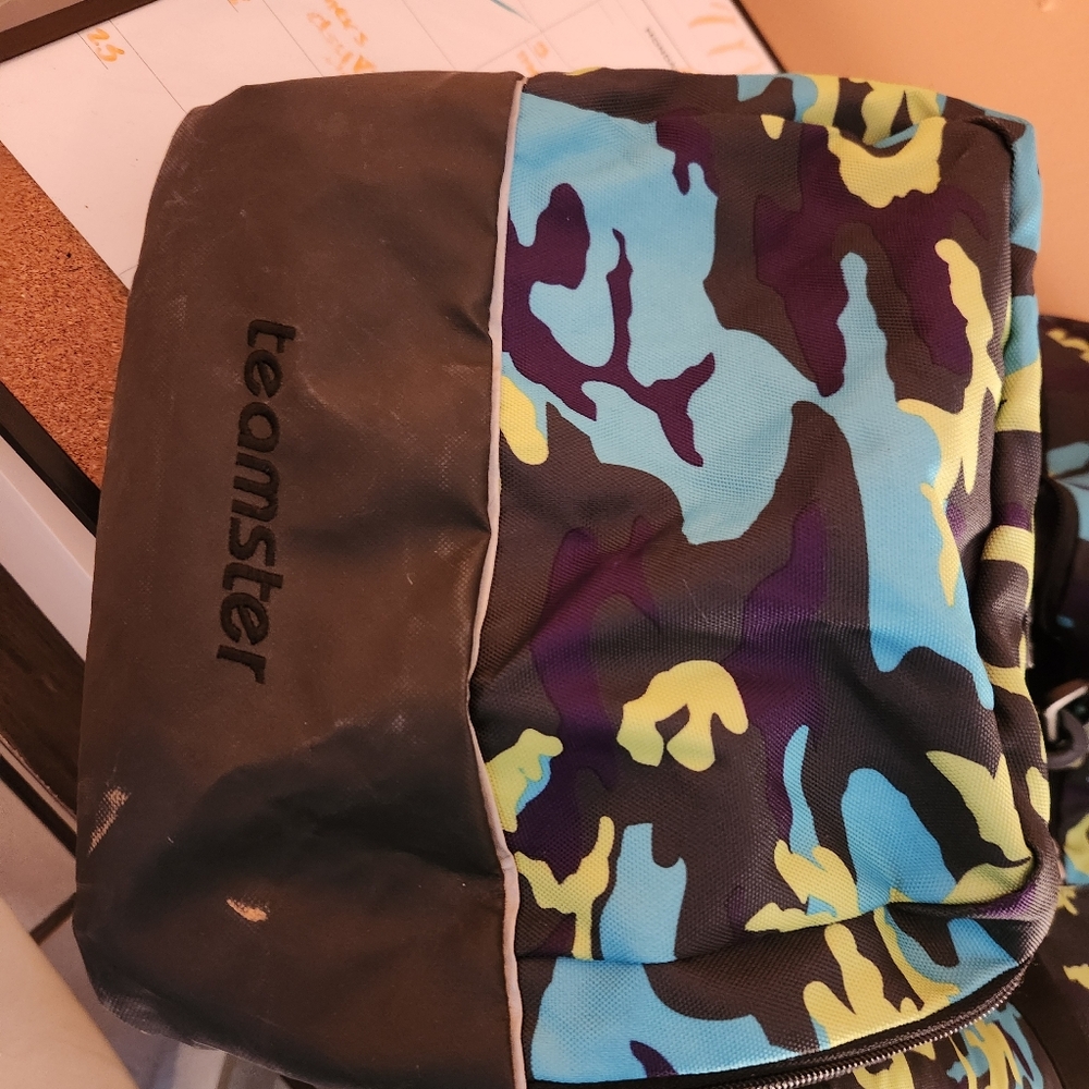 Speedo Teamster 35L Duffel Bag  Blue, Green, and Black Camo - Picture 5 of 7